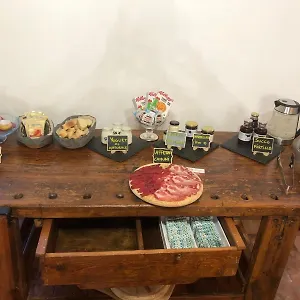 Bed & Breakfast La Torre A Colori, Esine
